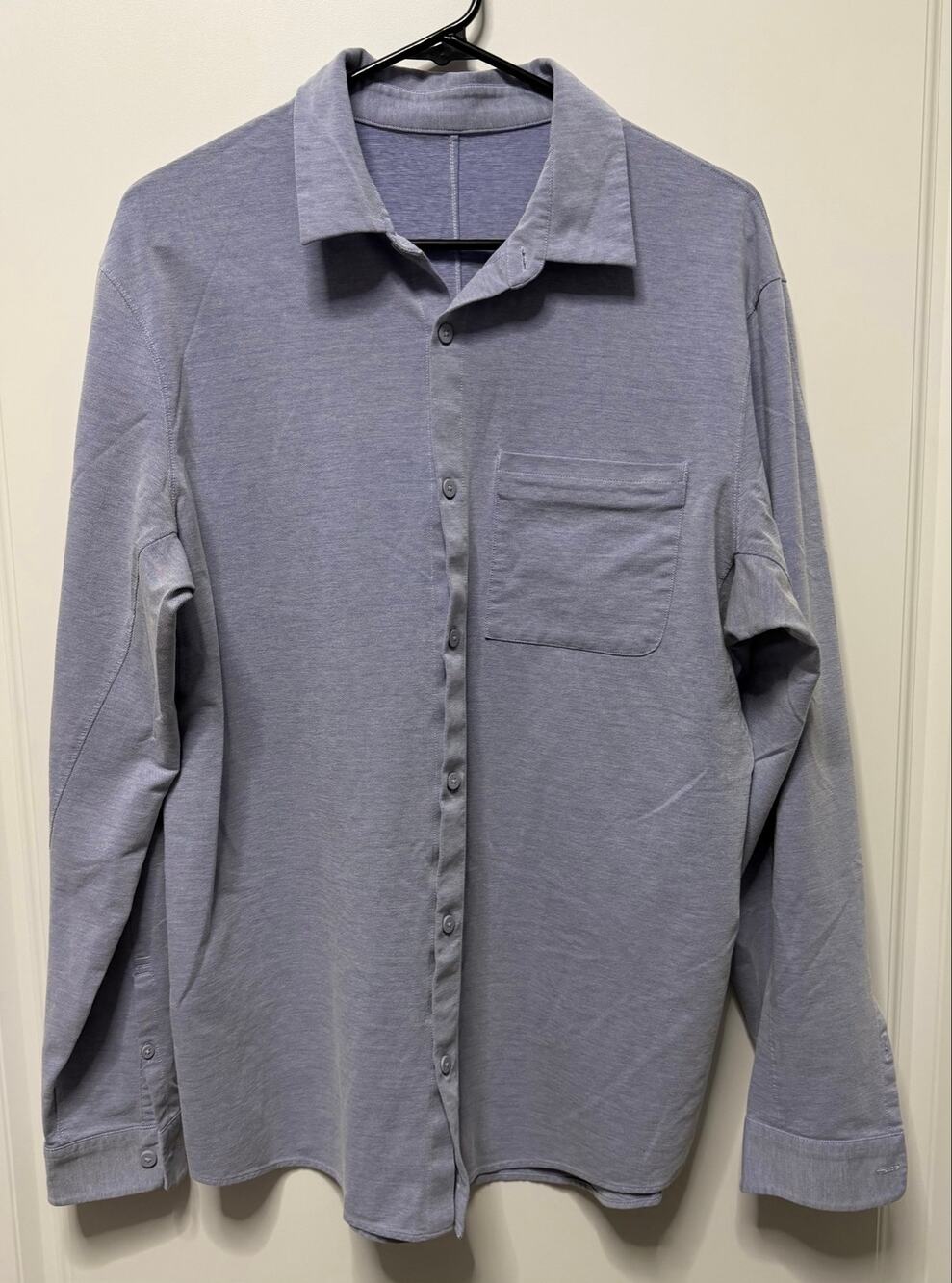 Lululemon Men's long sleeve blue button down shirt no 24 inch ptp large